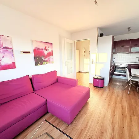 15 Im Haus Huehnergott - Tierlieb Und Modern Appartement *