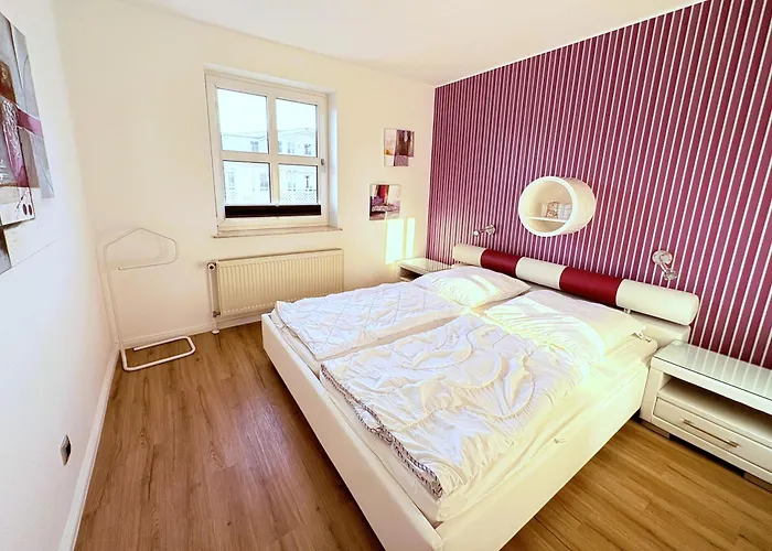 15 Im Haus Huehnergott Sellin (Rugen)